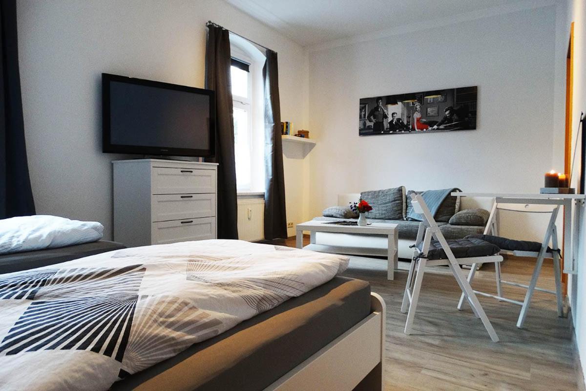 Ferienwohnung In צוויקאו מראה חיצוני תמונה