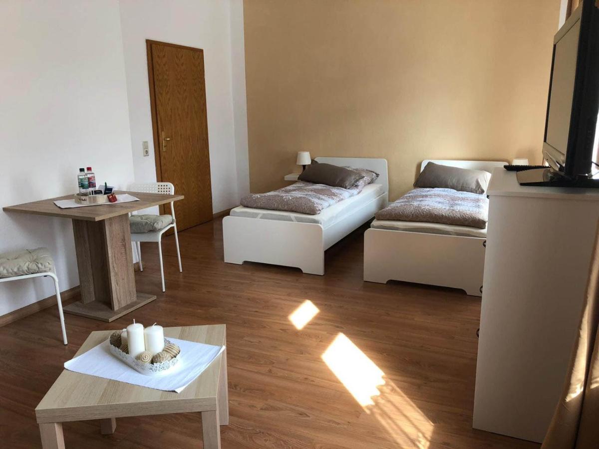 Ferienwohnung In צוויקאו מראה חיצוני תמונה